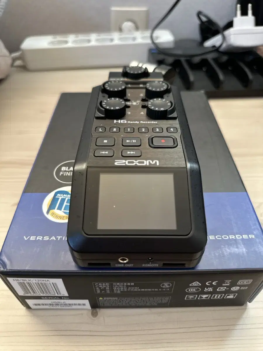 zoom h6 sells