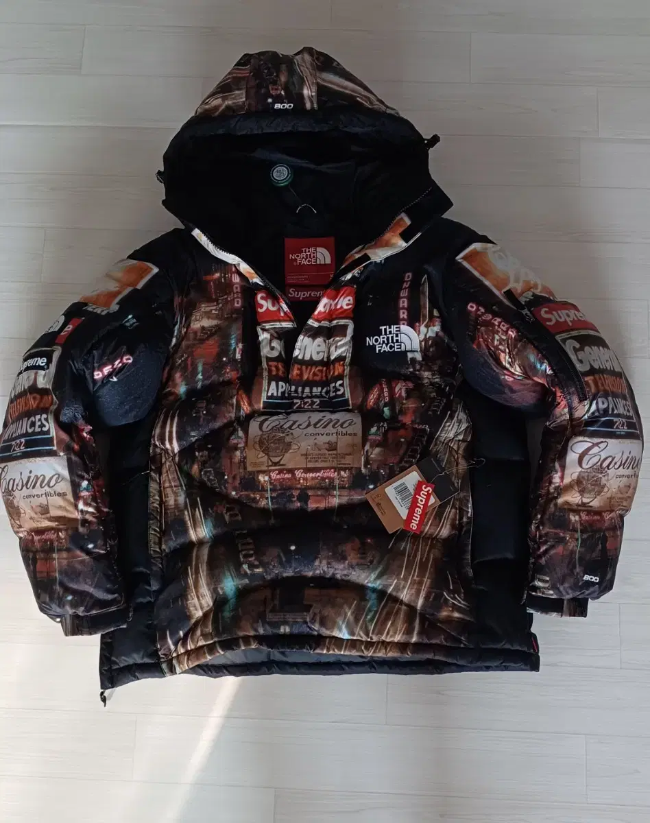 (56 tacs) Supreme The North Face Times Square Padded M New