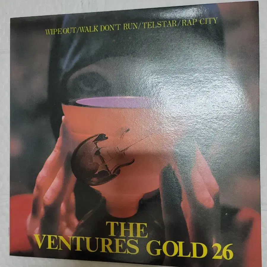 THE VENTURES GOLD 26 LP