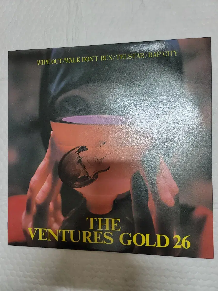 THE VENTURES GOLD 26 LP