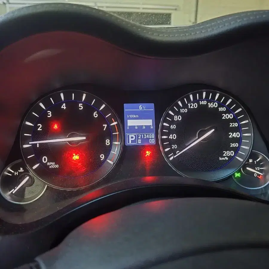 인피니티 M56 계기판키로수 213,488km20만원