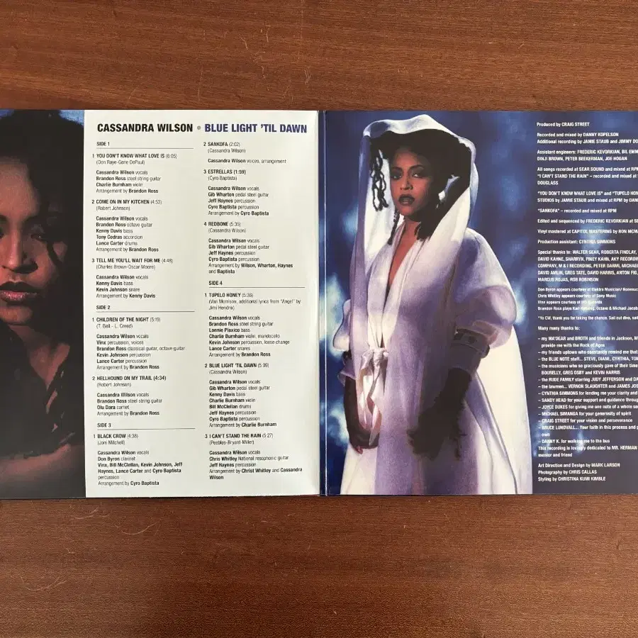 Cassandra Wilson Blue light 'til dawn LP