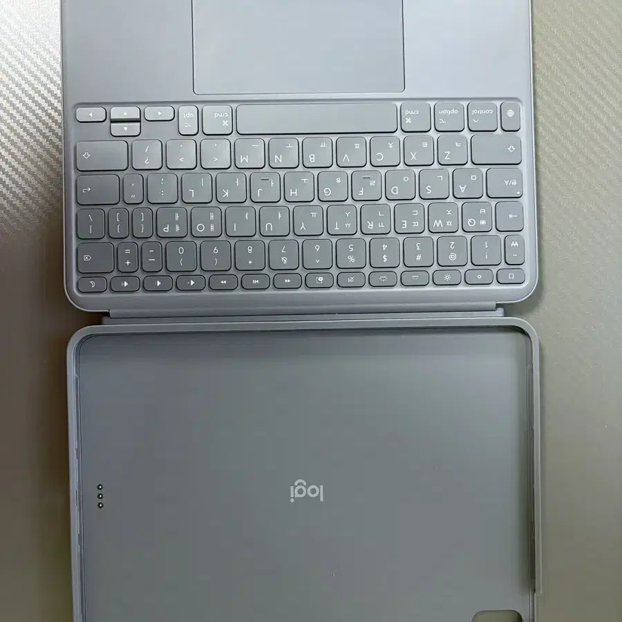 로지텍 iPad Air 11인치(M2)용 Combo Touch 풀박스