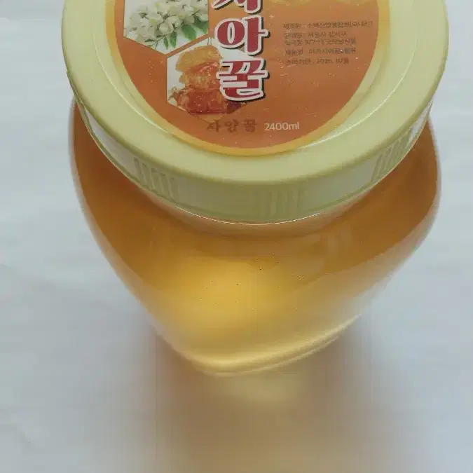 아카시아꿀 2400ml 양봉하신분 직접 구입