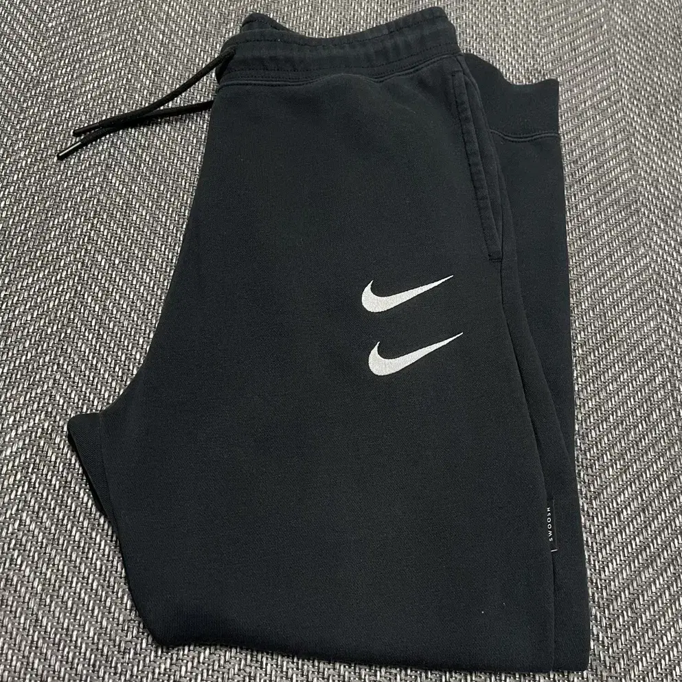 L] 나이키(NIKE)더블스우시 트래이닝바지