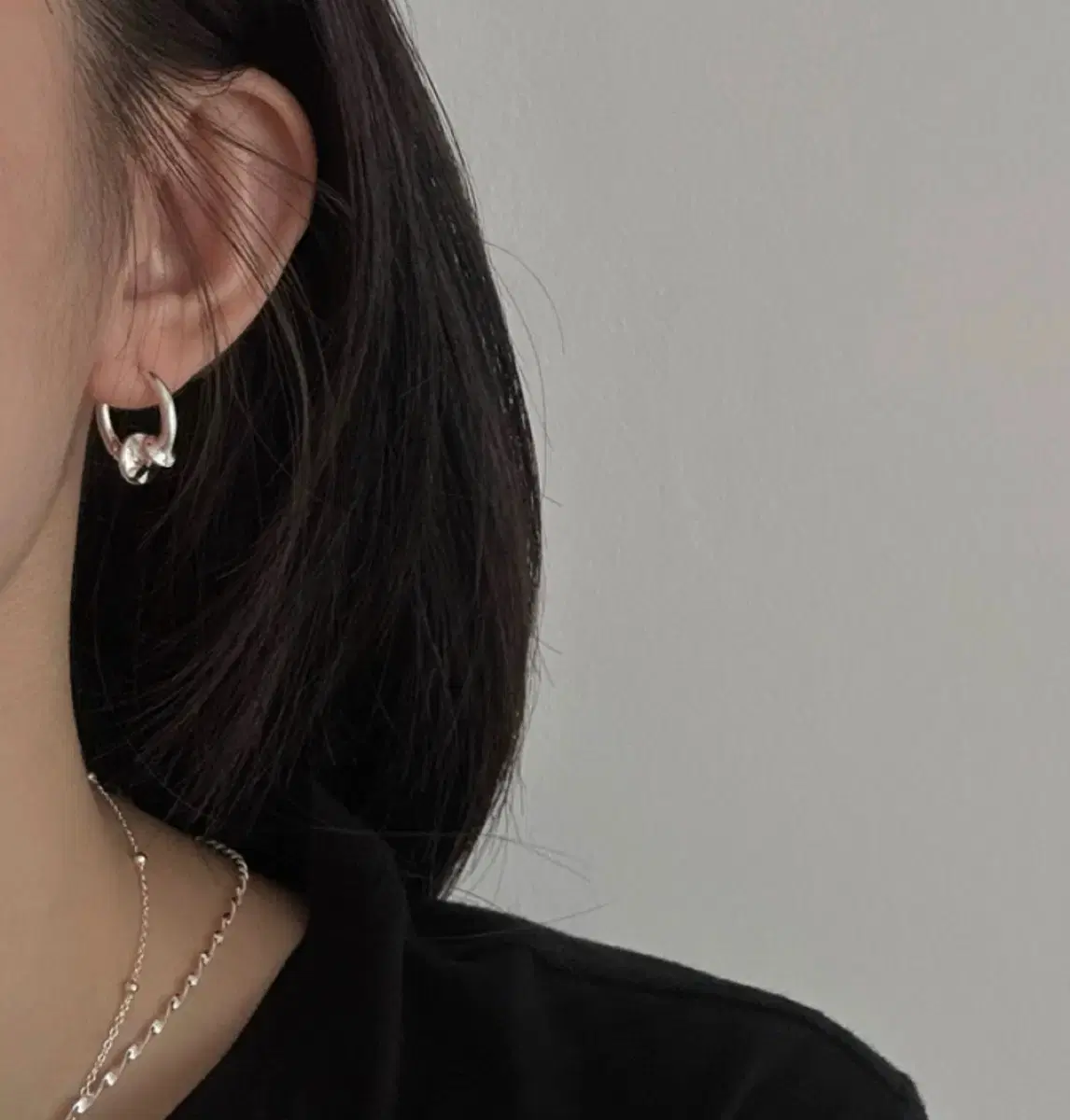 circle horn earring