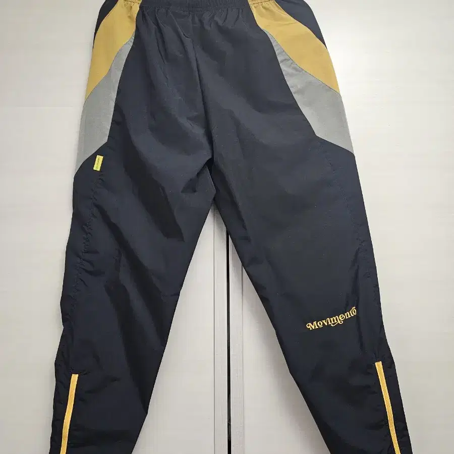 리우 팬츠(RIO RENEWAL PISTE B/Y PANTS(라지))