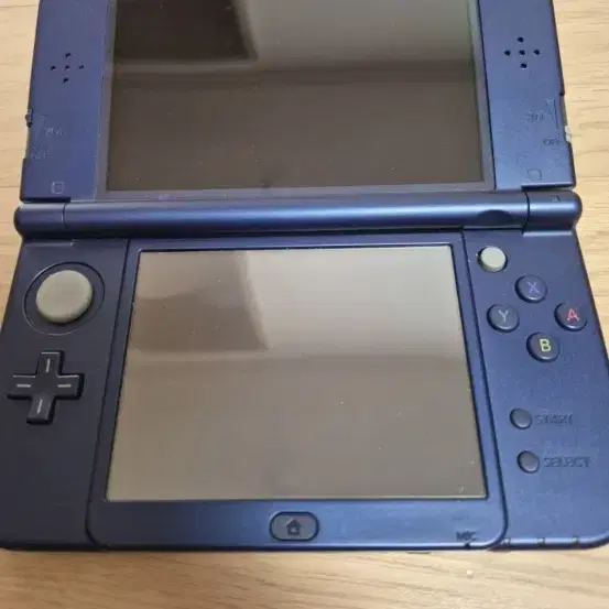 닌텐도 3DS XL 블루 판매합니다.