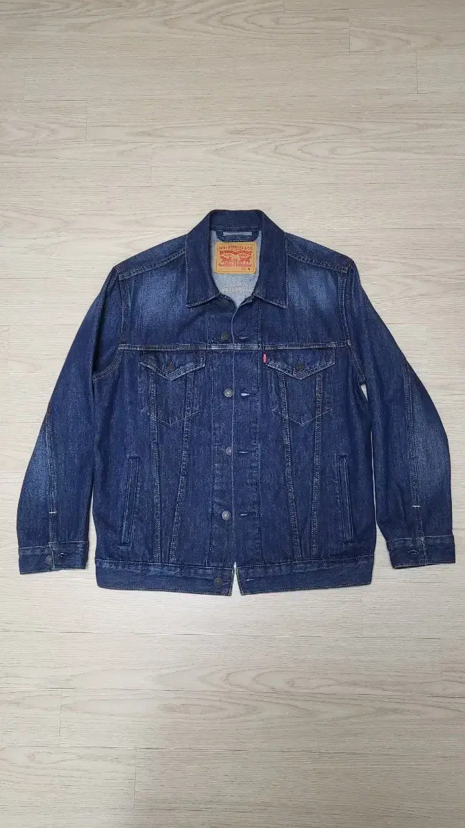 Levi's Jeans Jacket (Men's) sells