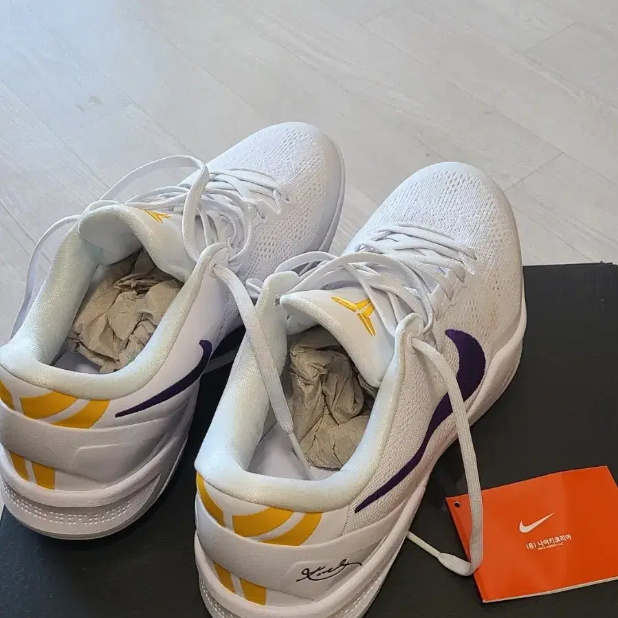 코비8 kobe8 270 프로트로 레이커스홈 극미중고