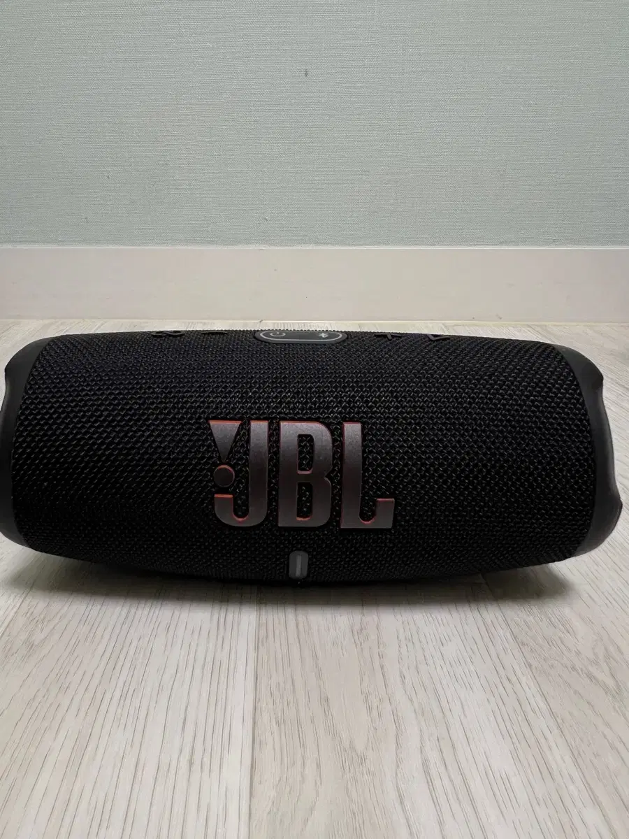 JBL charge5 팝니다