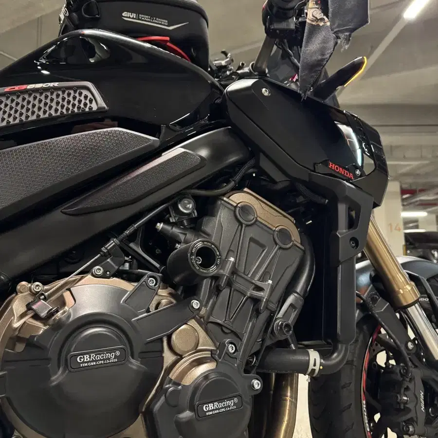 CB650R 아크라포빅 풀배기(사일런스 무)