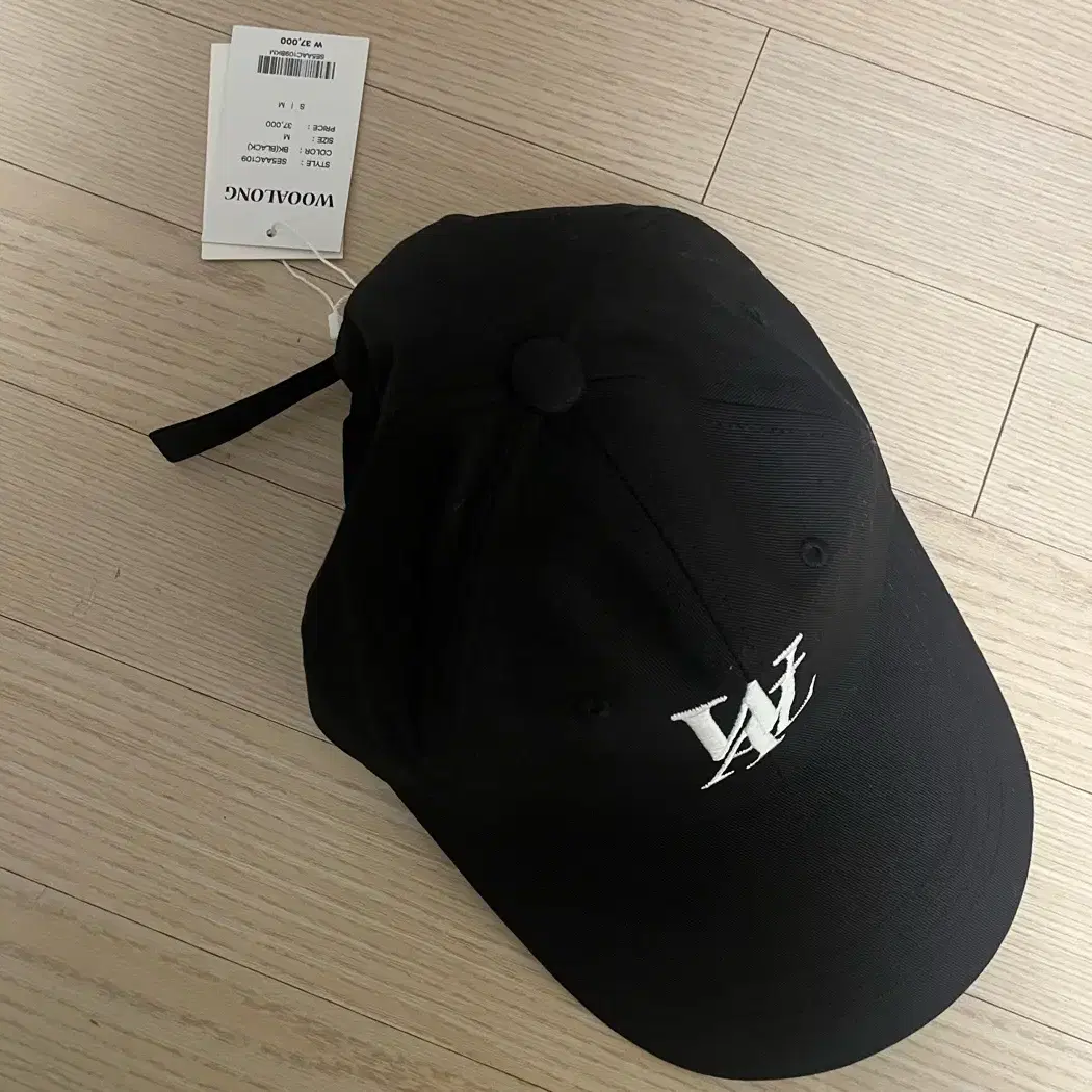 우알롱 Deep signature logo ball cap 볼캡 블랙