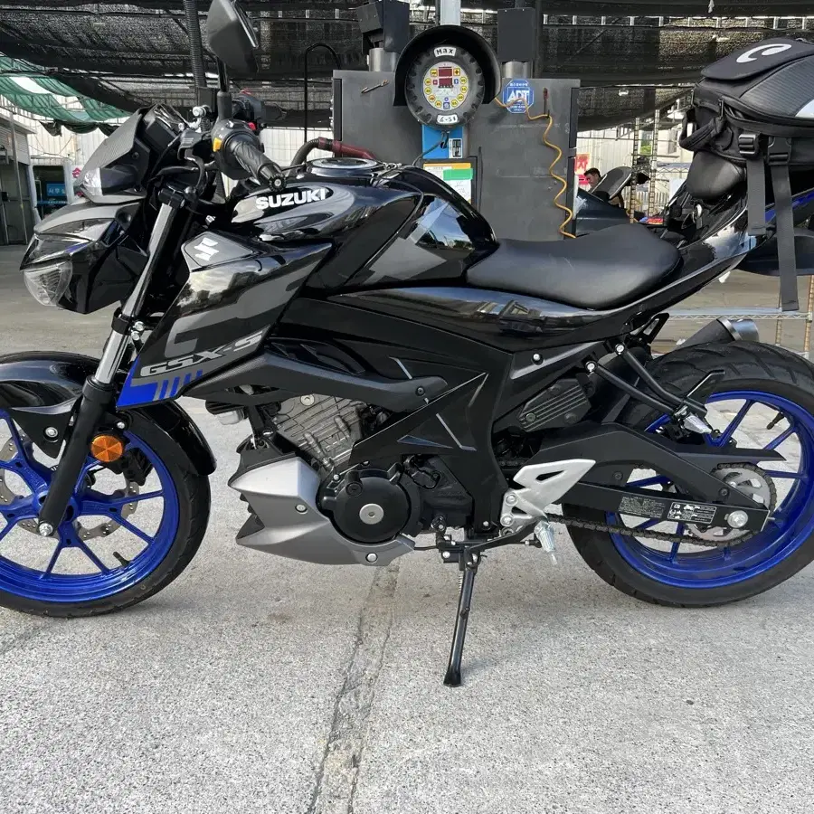 2023 스즈키 GSX-S125