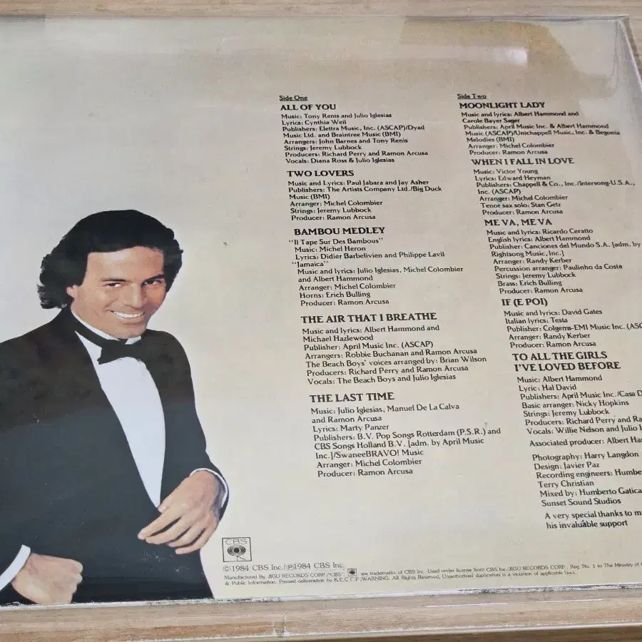 Julio Iglesias - 1100 Bel Air Place (LP)