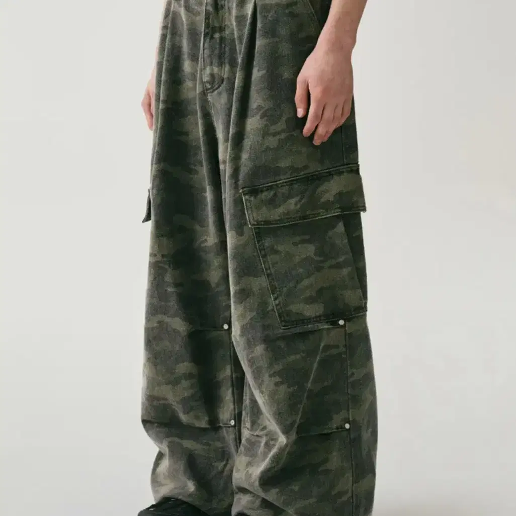 어반드레스 카모 Side Big Cargo Pants CAMO