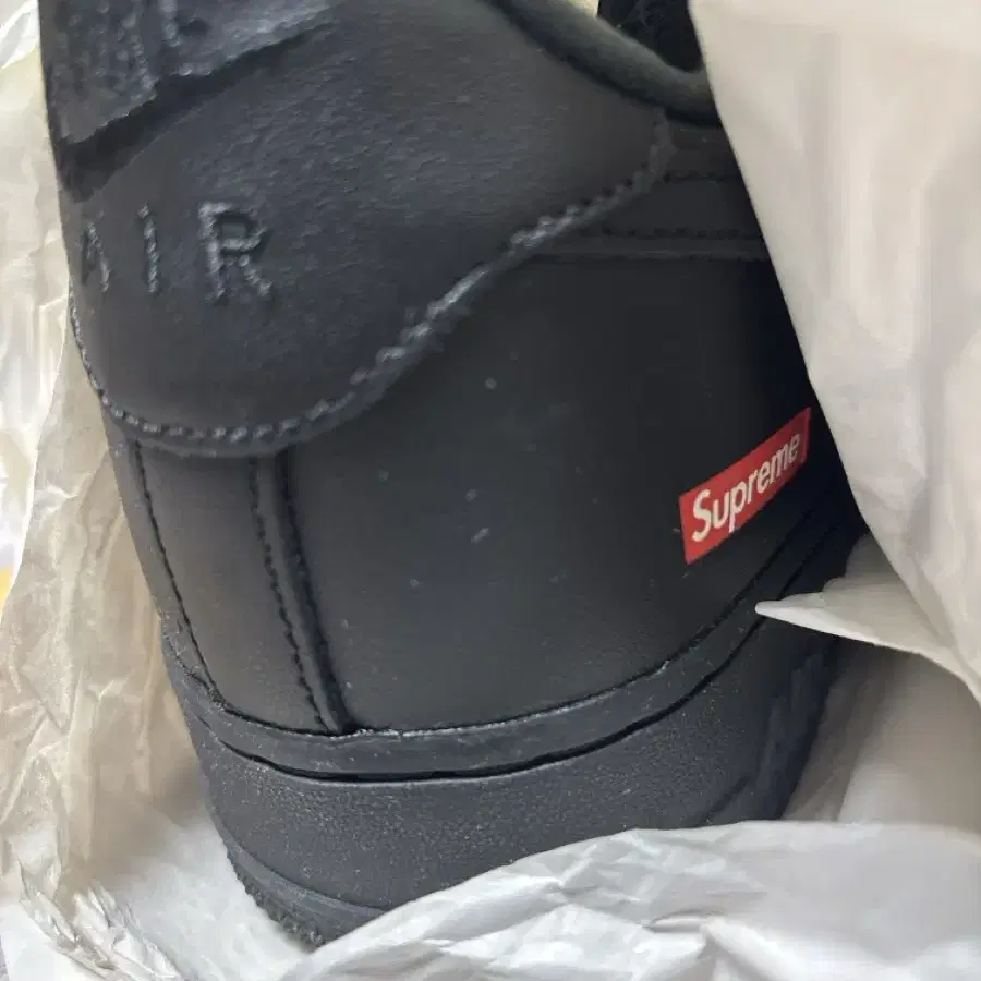 Nike x Supreme Air Force 1 Low Black 270