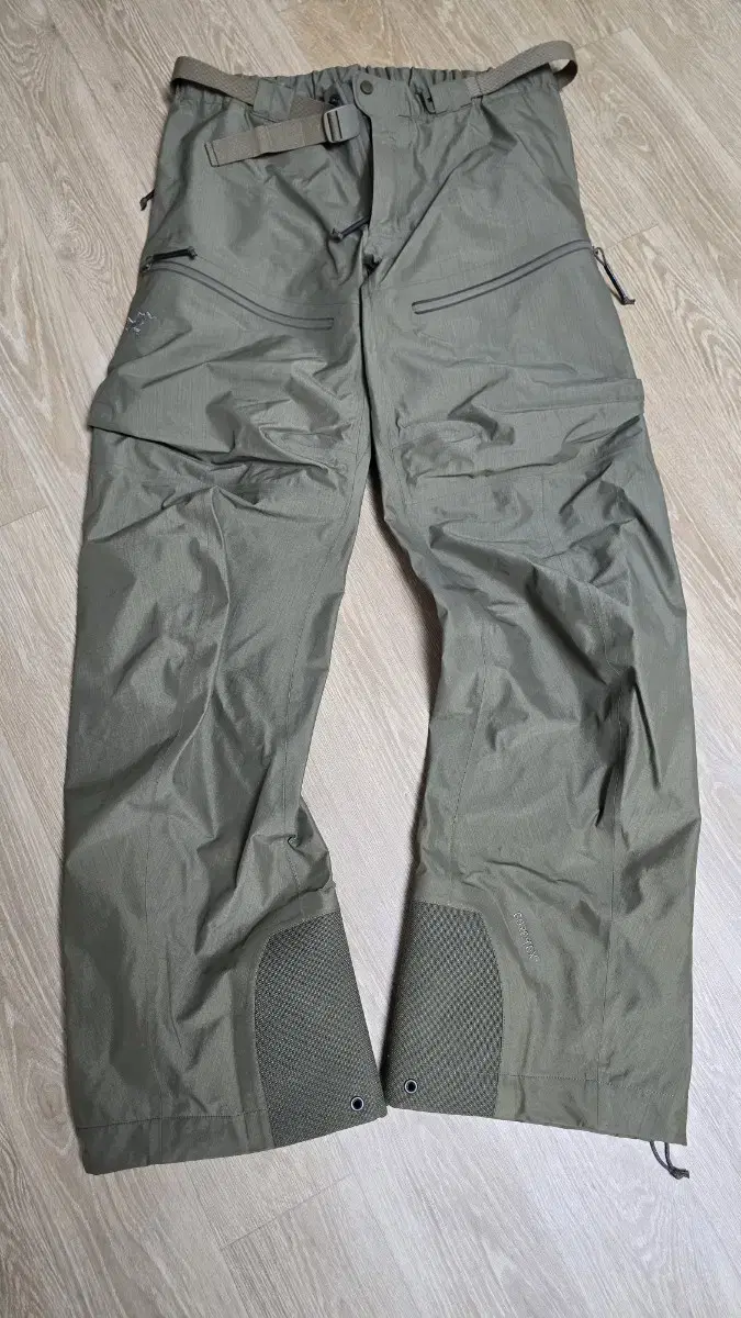 Arcturix Leaf Alpha Pant Crocodile M (Nelson AS available)