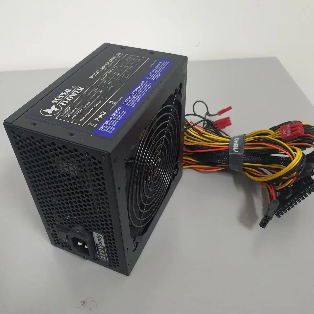 [무료배송] 중고 슈퍼플라워 SF-600R12N 정격 600W 파워