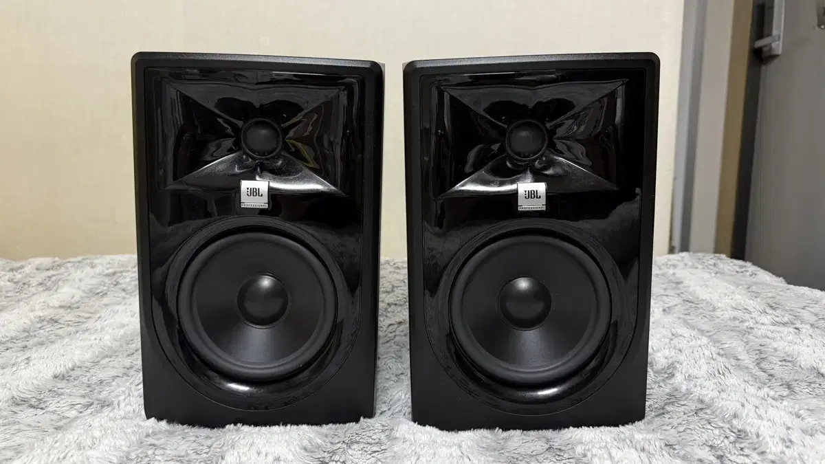 JBL 305p mk2 1조