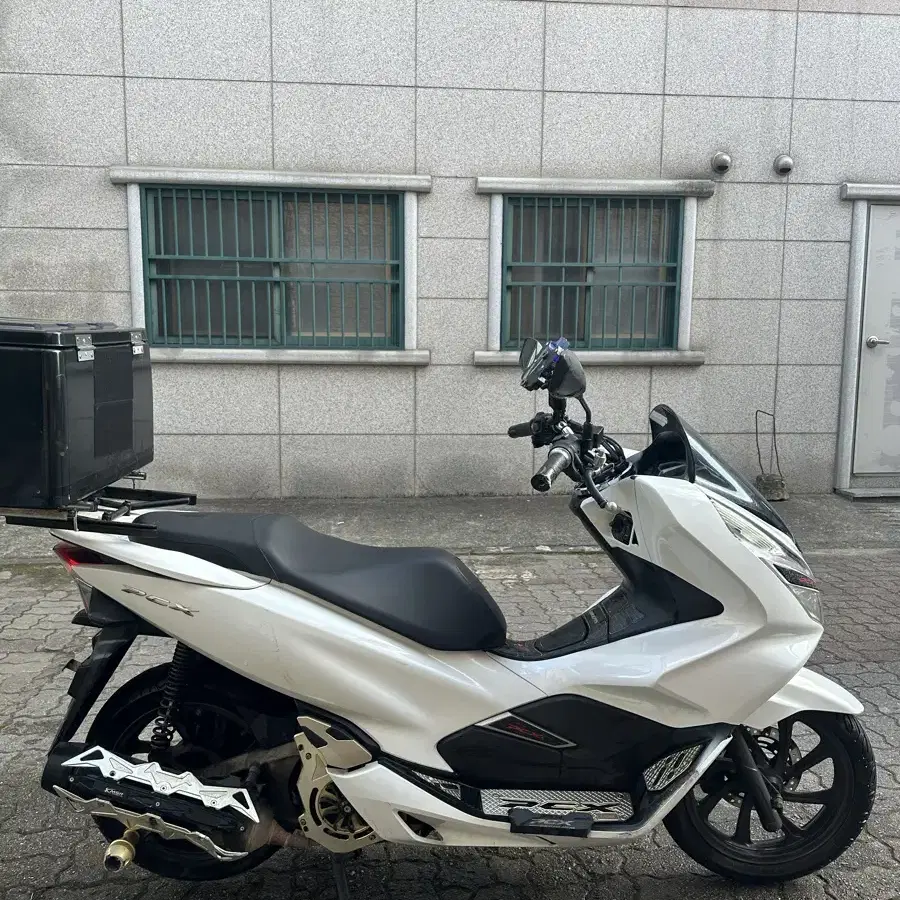 혼다 Pcx 125cc 20년식 3만 키로대 급처합니다