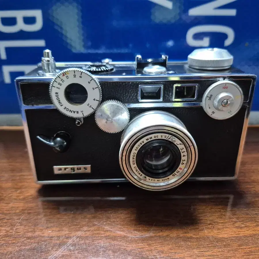 앤틱/빈티지 미국 Argus C3 35mm 브릭카메라