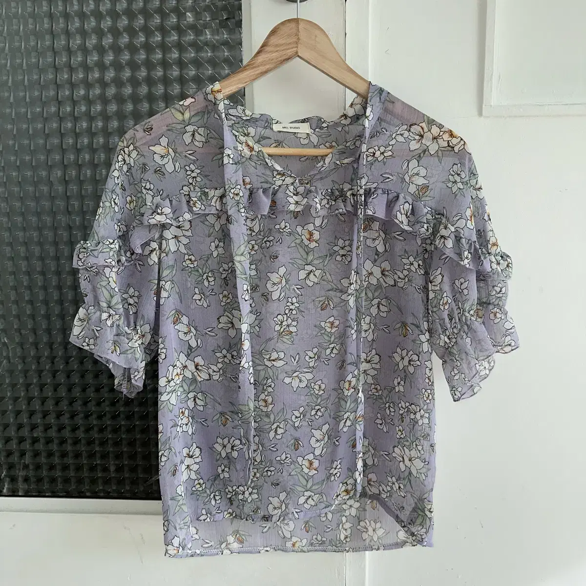 see-through flower lace blouse