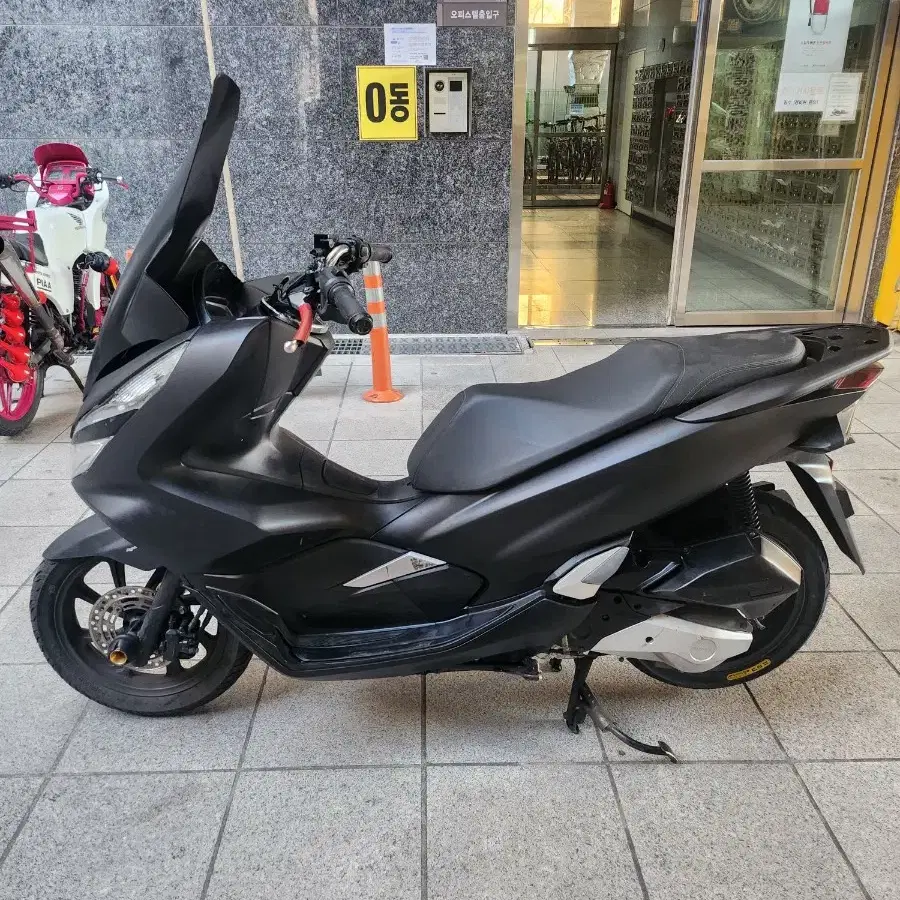 pcx 125 20년식판매합니다