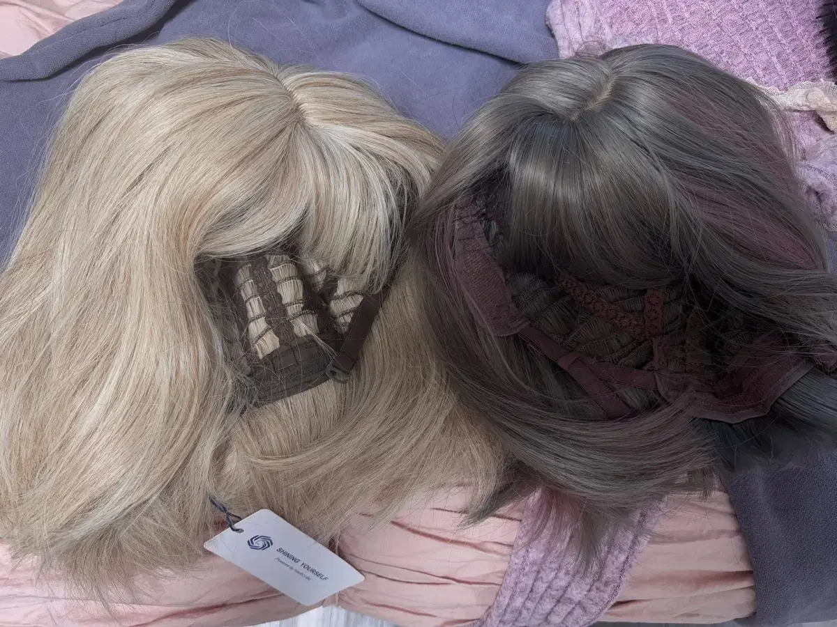 [1 try-on] Ash blonde two-tone bangs + 2 wig wigs with short bangs