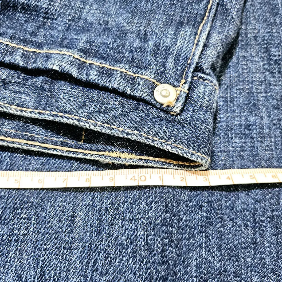 [Levi's] 00's Engineered Jean 001/W33