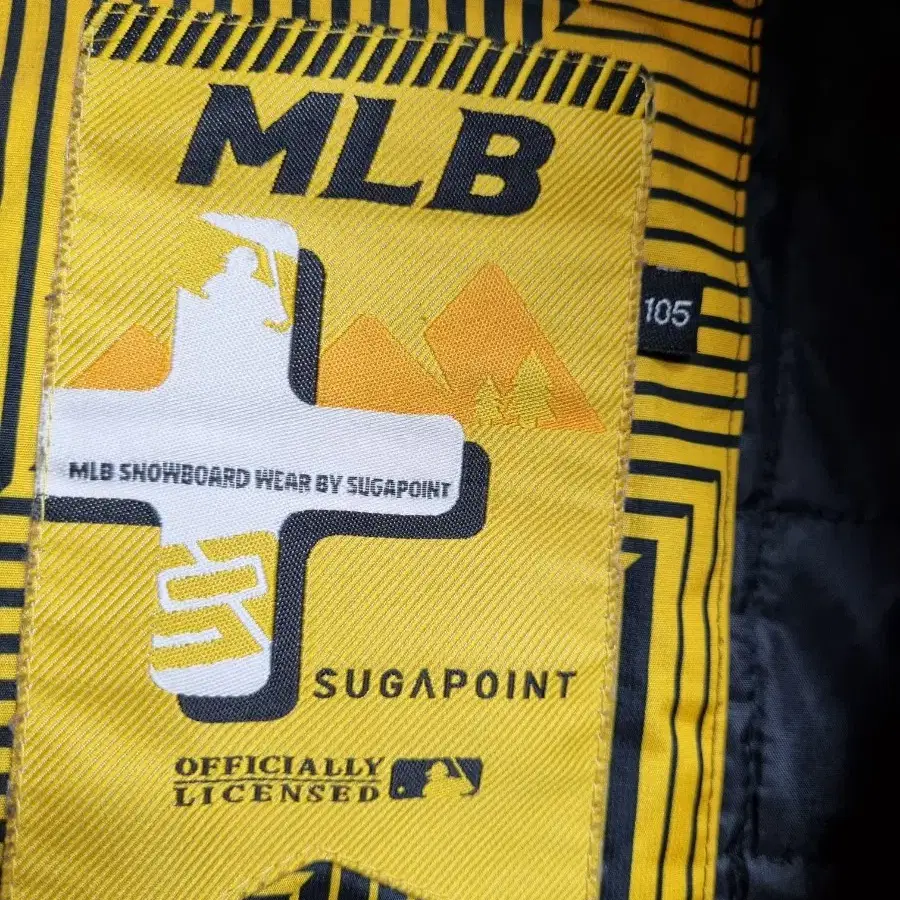 MLB 경량패딩 105