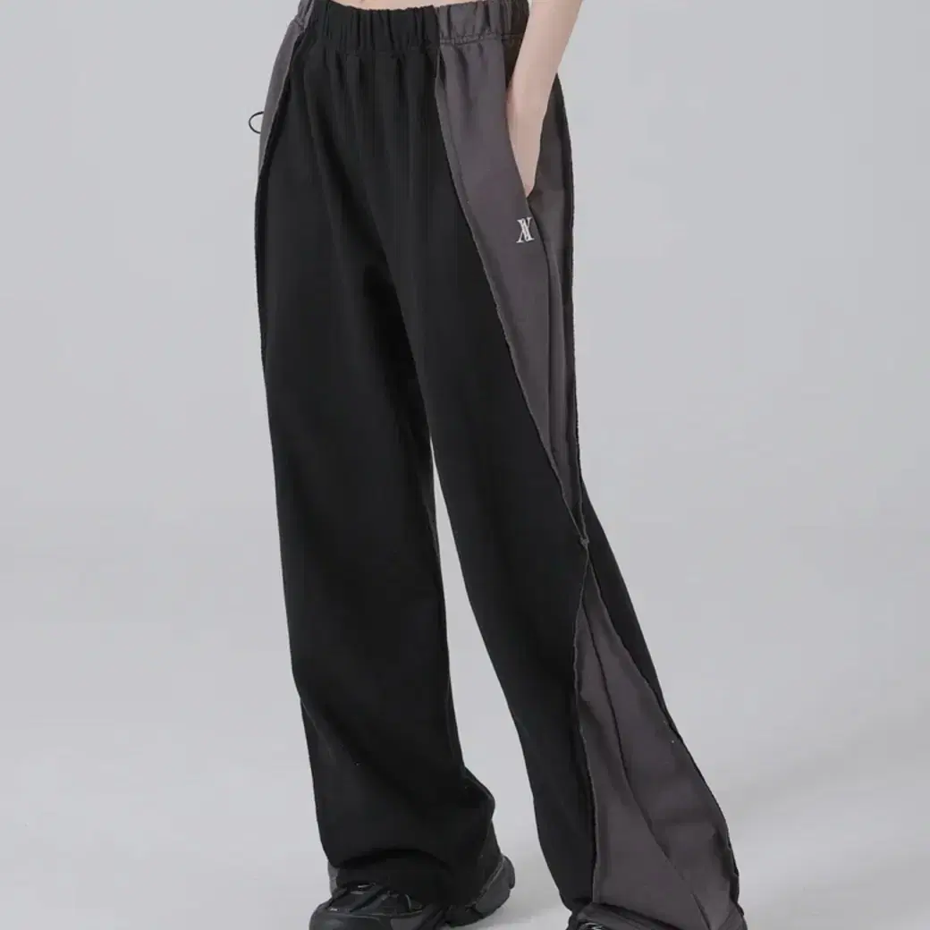 어반드레스 Optical Side Wide Pants BLACK