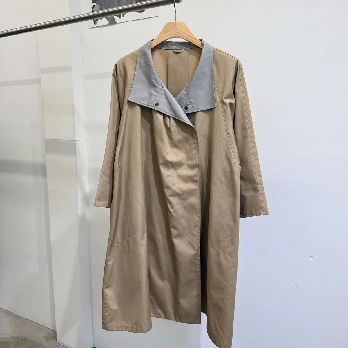 SANYO COAT 베이지 트렌치 코트