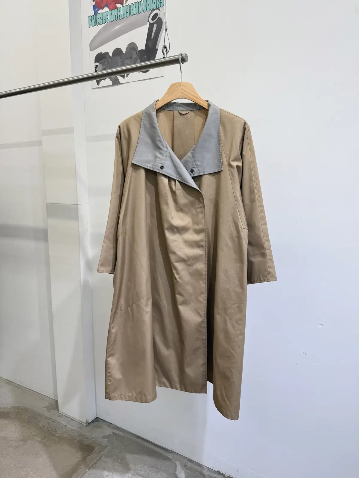 SANYO COAT 베이지 트렌치 코트