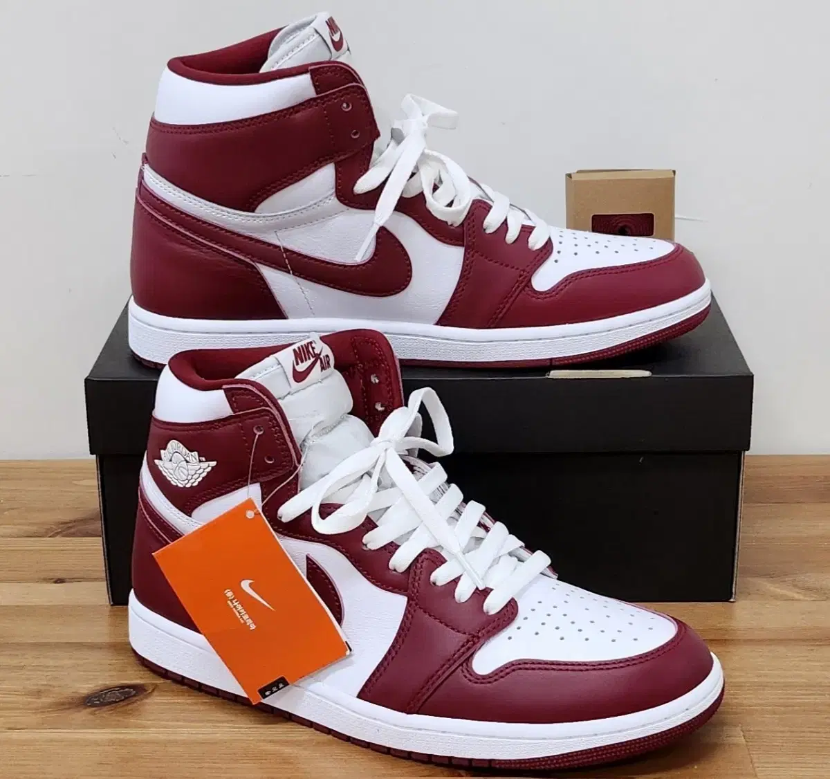 Jordan 1 Retro High OG Artisanal Red 280