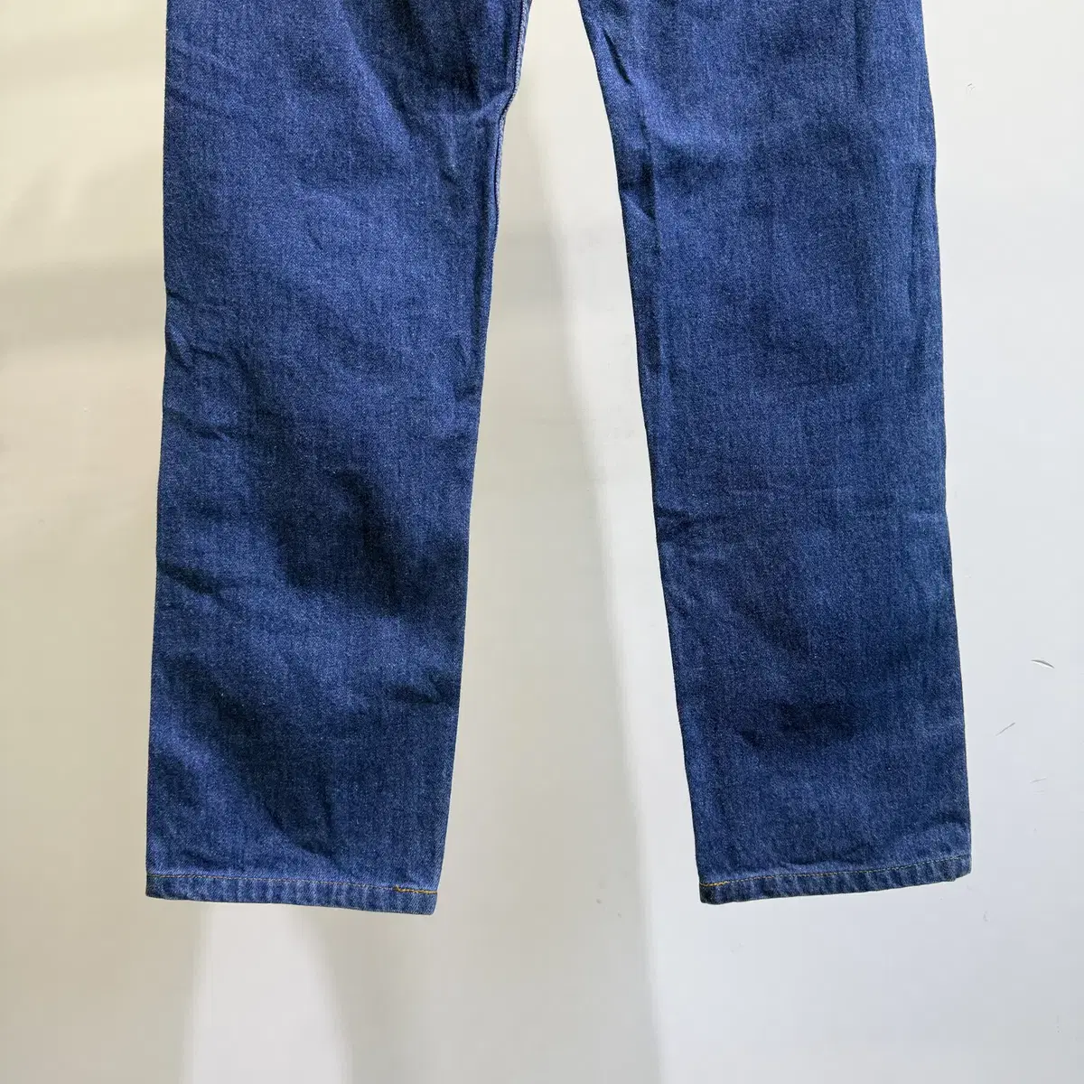 90s LEVIS 505 (Made in USA)