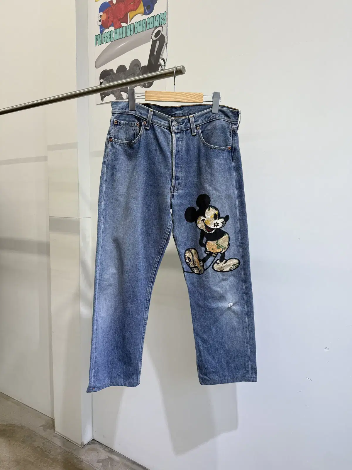 90s LEVI 501 (Made in USA)