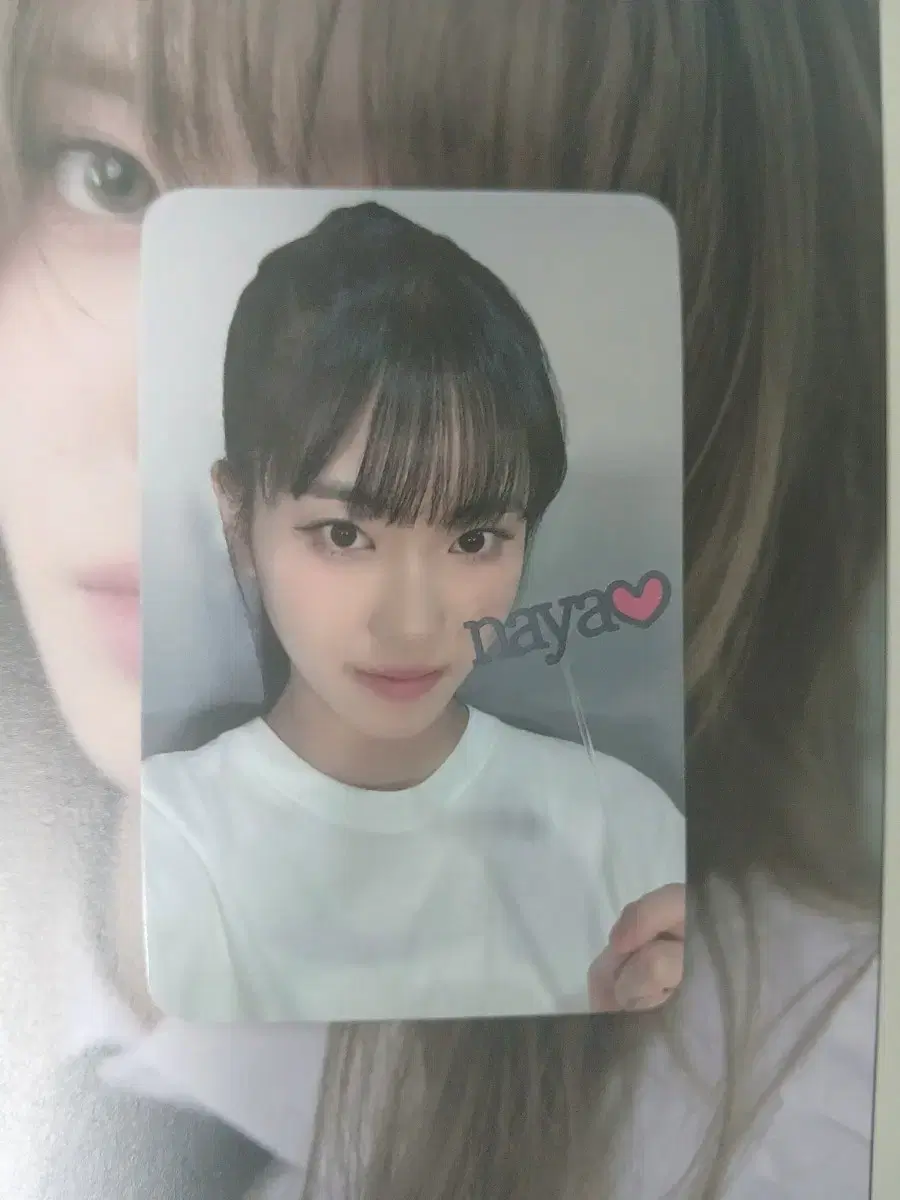 Izuna Early Bird photocard Coco