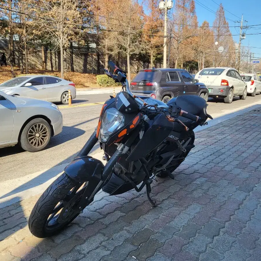 KTM 듀크125 11년식 팝니다