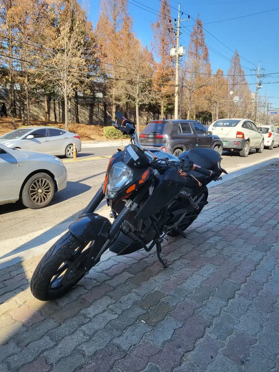 KTM 듀크125 11년식 팝니다