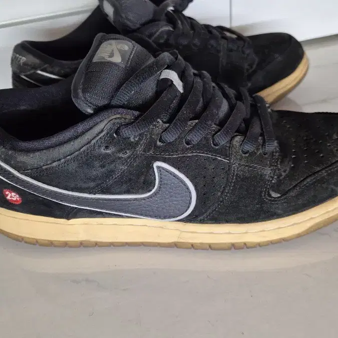 NIKE SB QUARTERSNACKS DUNK LOW 290