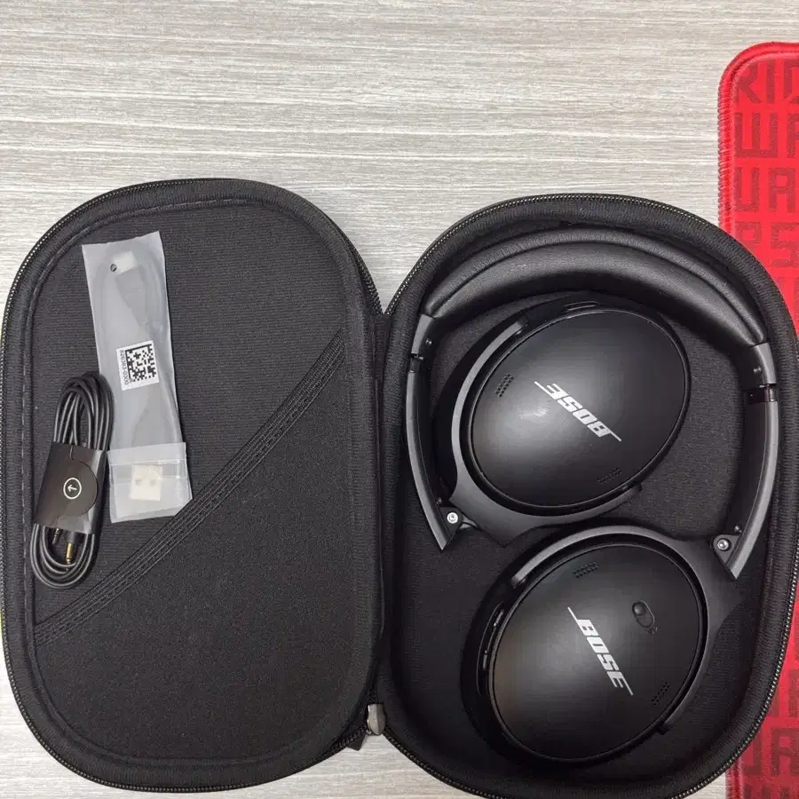 Bose QC 45 블랙