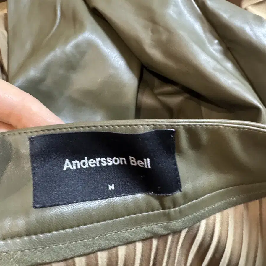 Andersonbell 앤더슨벨 마델렌 더블 레이어 스커트