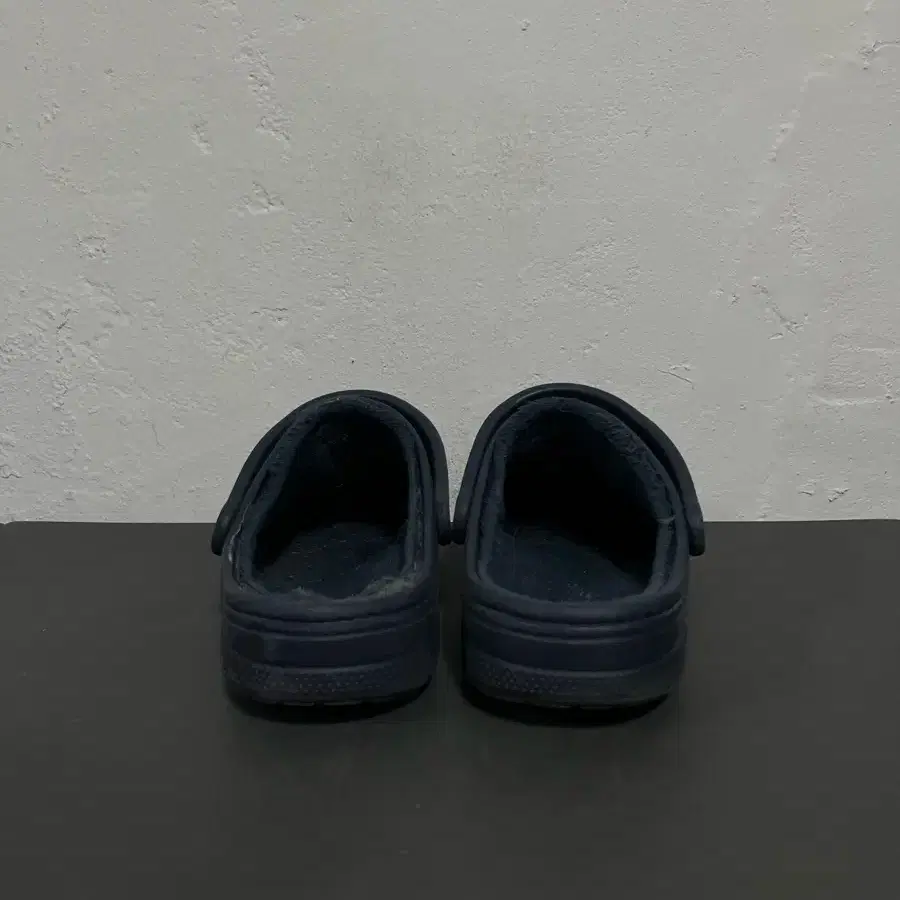 265 crocs 크록스 털 샌들 슬리퍼 정품