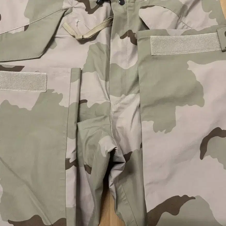 Vintage Military Goretex camo Pants M