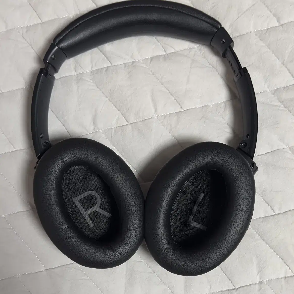 보스 qc45 검정 A급