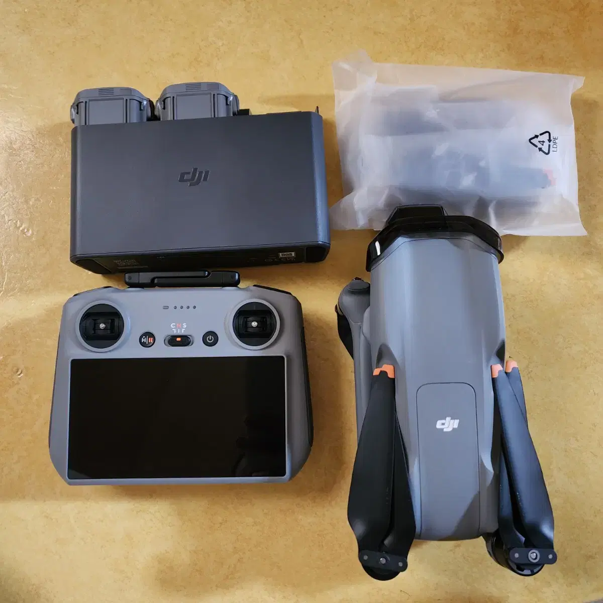 DJI AIR 3