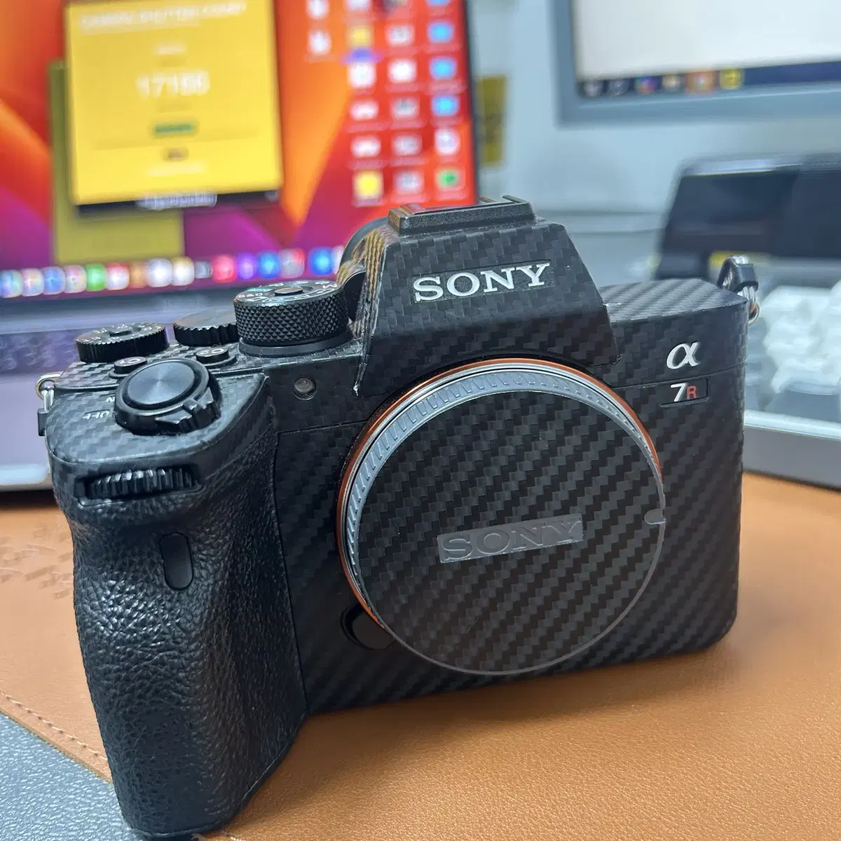 sony a7r4 미러리스 셔터 17000컷 판매합니다.