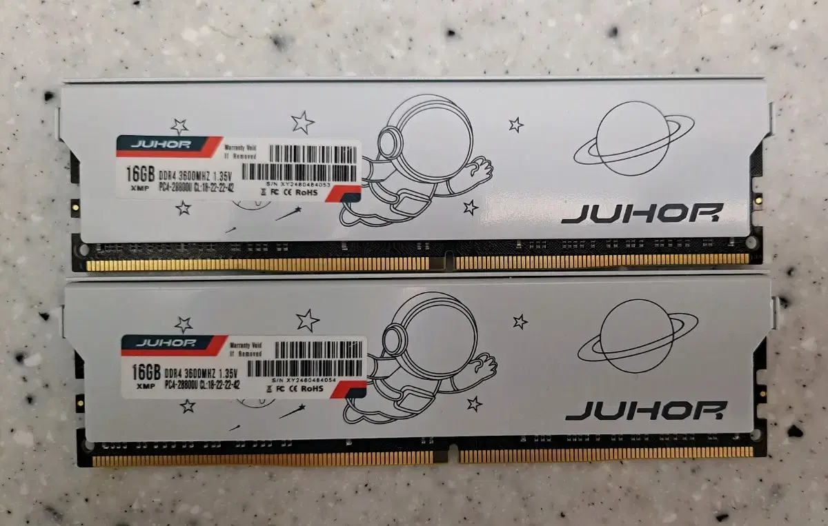 JUHOR DDR4 32GB XMP 2.0 3600MHz (삼성모듈)