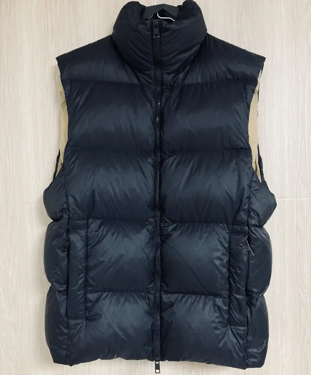 MSGM Padded Vest 105 sells